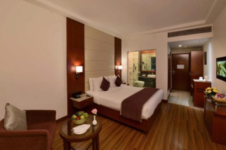 Paramount Hotel Jaipur Buitenkant foto