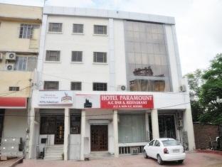 Paramount Hotel Jaipur Buitenkant foto